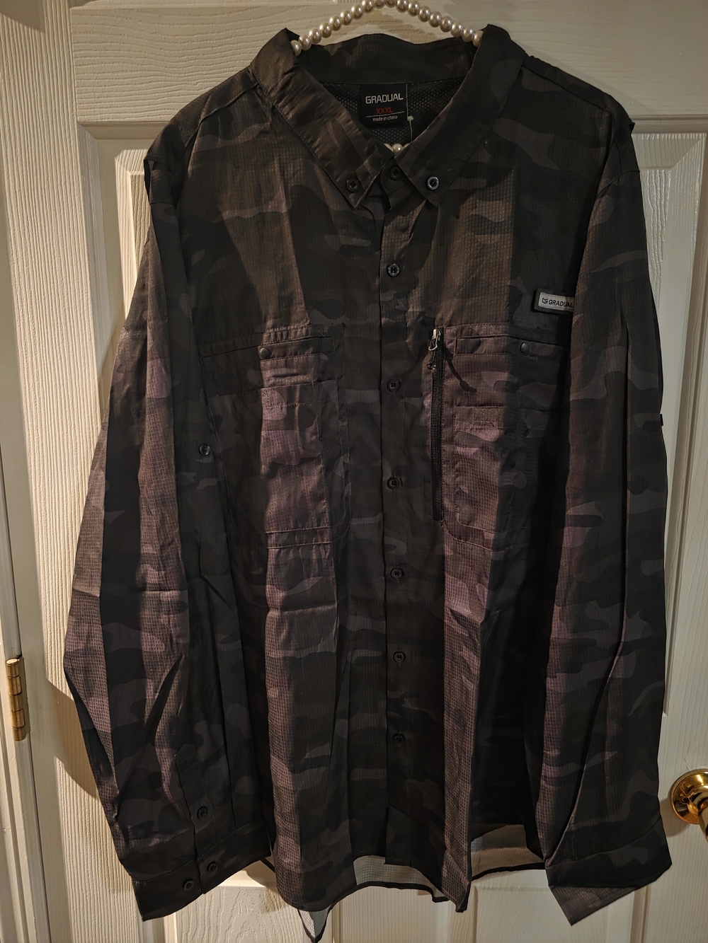 Men’s Camo Button-Up Jacket - Black/Gray